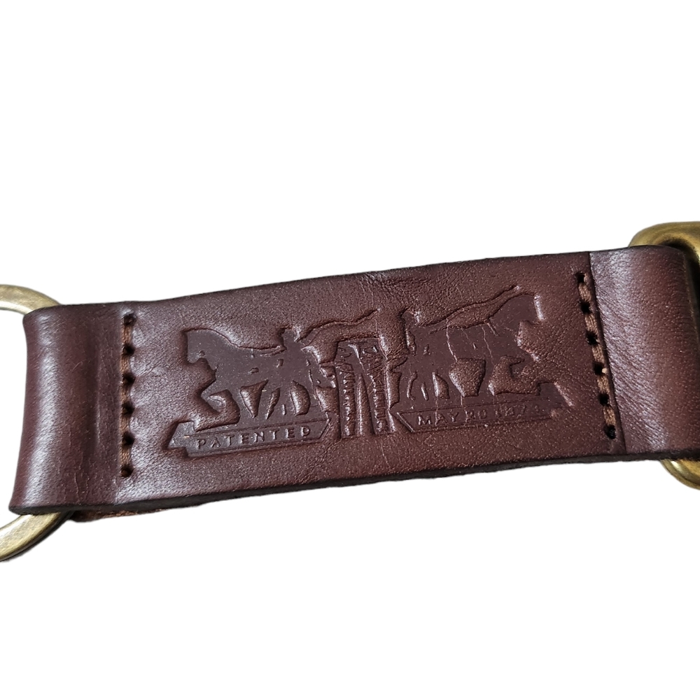 NWOT Levi's Keychain - Picture 3 of 3